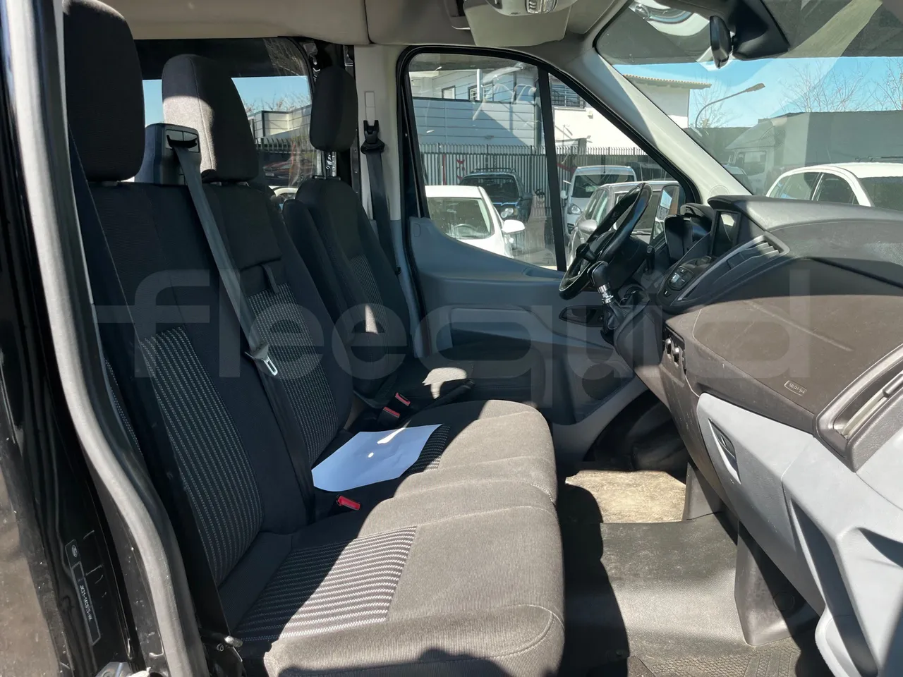 Ford Transit FAD - Euro6B - 125kW - 5.981mt - hostess seat photo