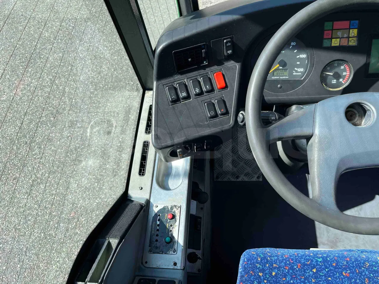 Mercedes-Benz Citaro G - onboard devices 1