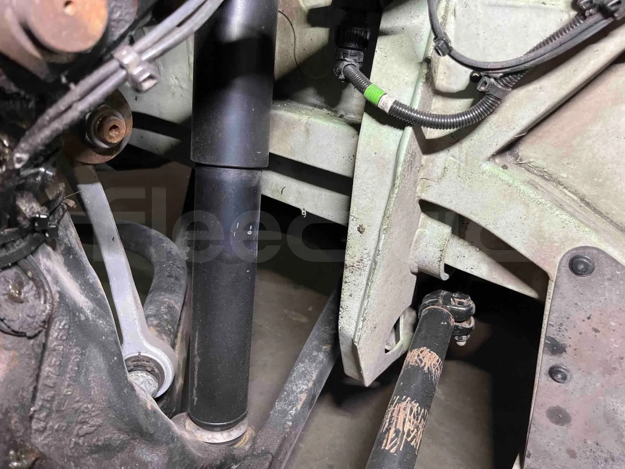 Mercedes-Benz Citaro G - front shock absorbers right