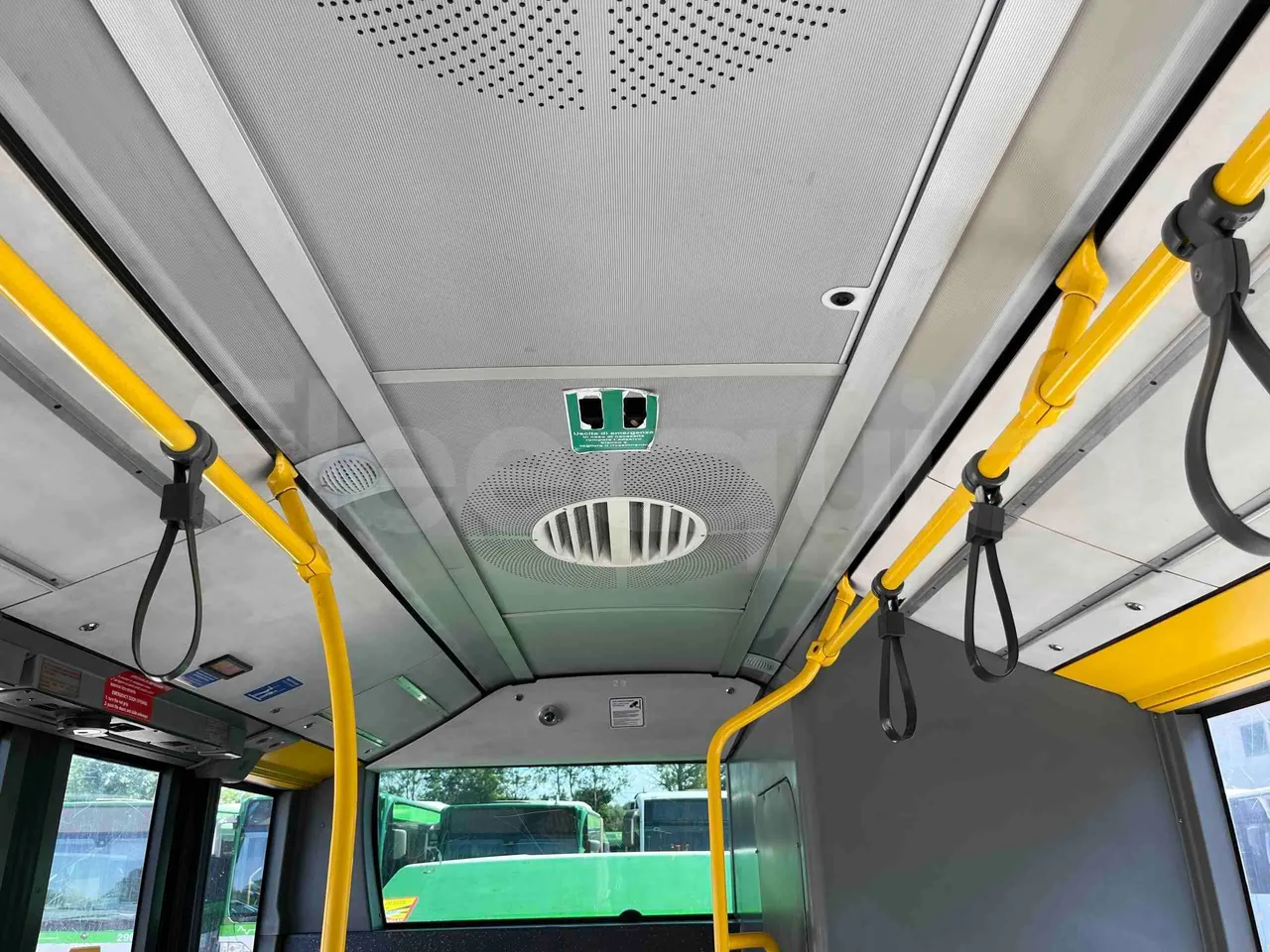 Mercedes-Benz Citaro G - roof hatch 1