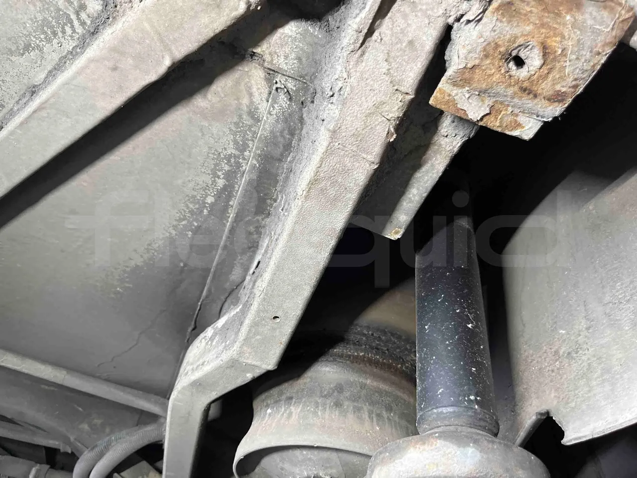 Mercedes-Benz Citaro G - axel 3 shock absorbers 2 right