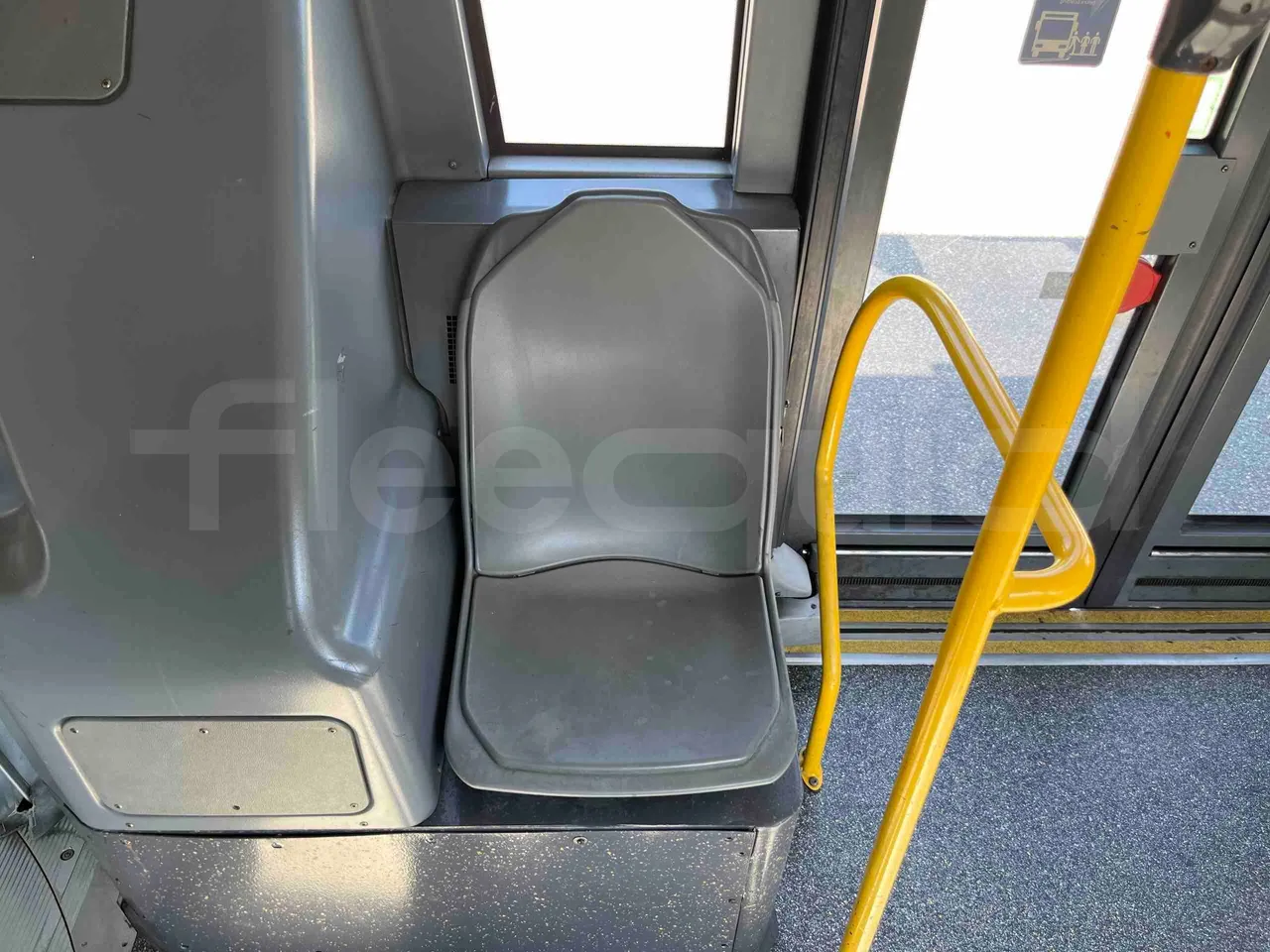 Mercedes-Benz Citaro G - table detail photo