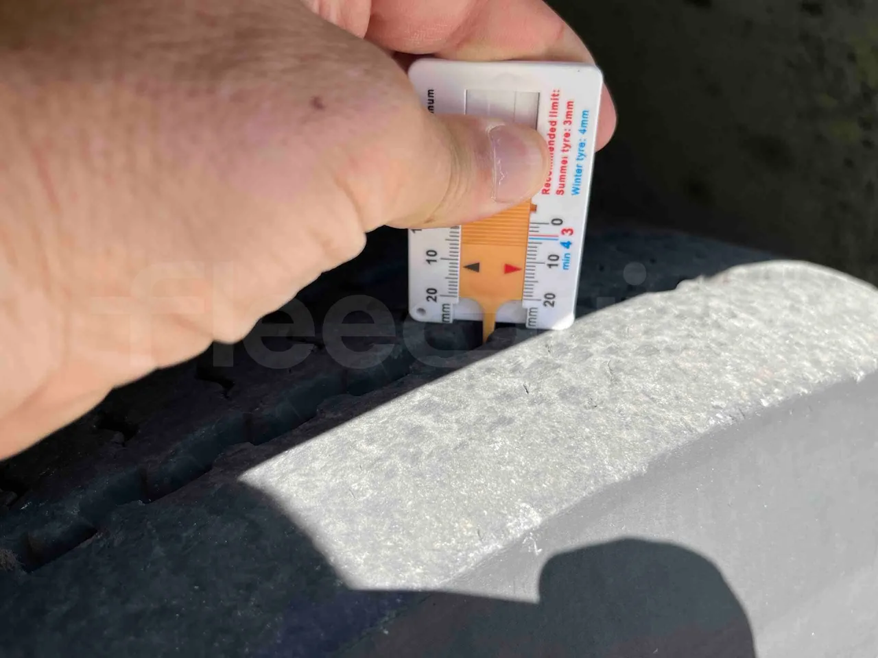 Mercedes-Benz Citaro G - rear left tire photo