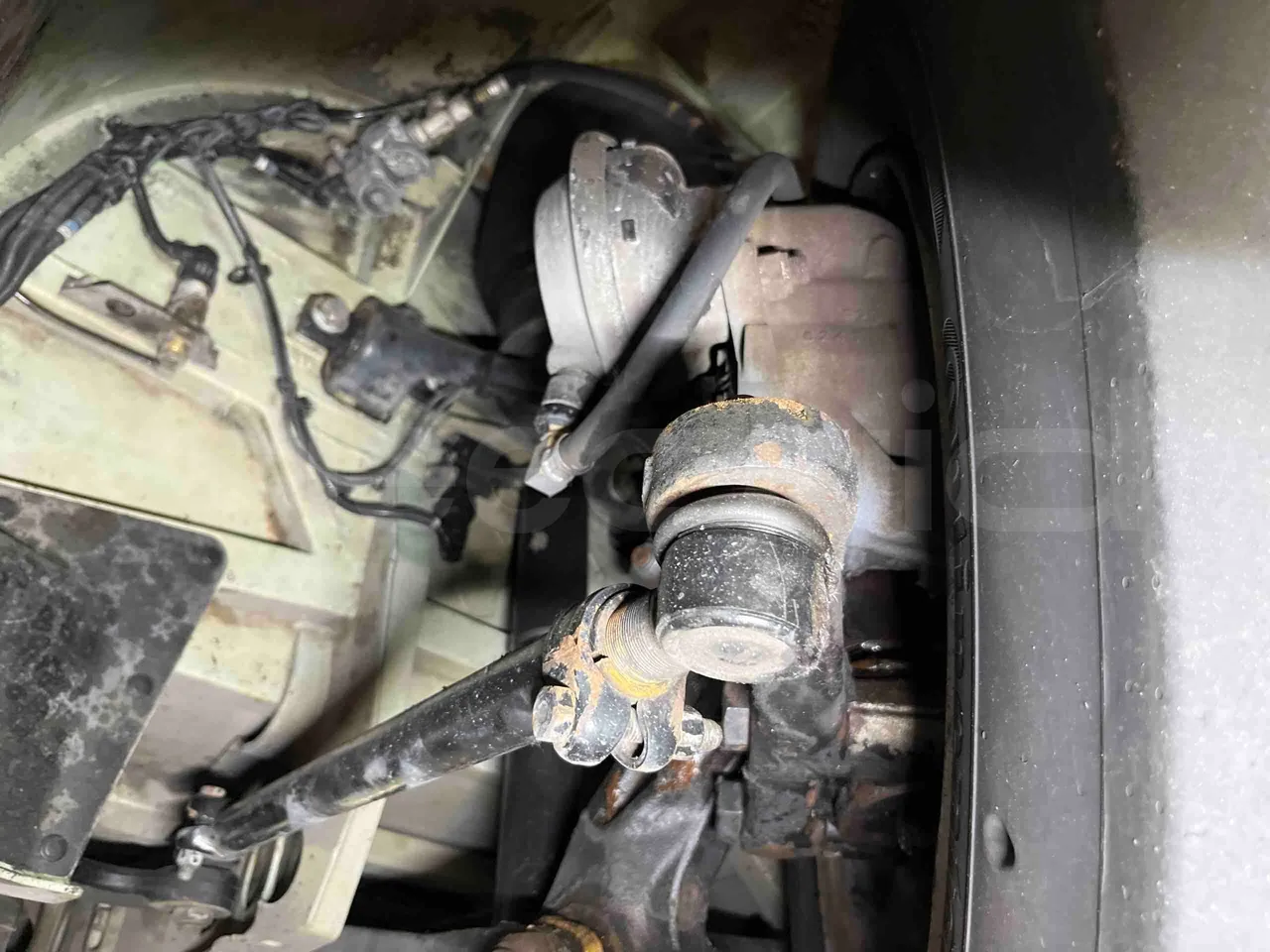 Mercedes-Benz Citaro G - front axle left side