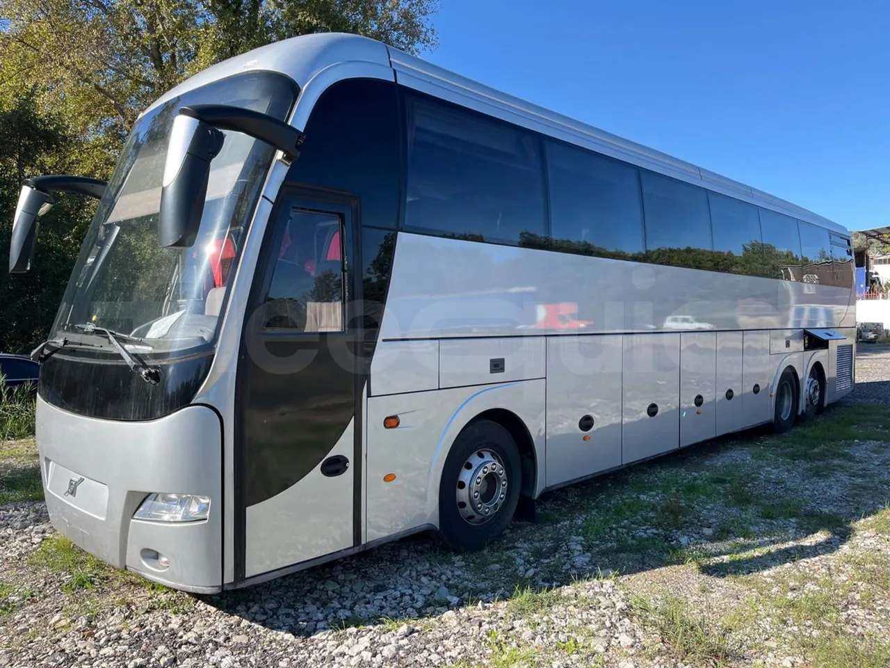 Volvo Barbi Genesis HDHV - Euro3 - 309kW - 13.810mt - 3/4 front left