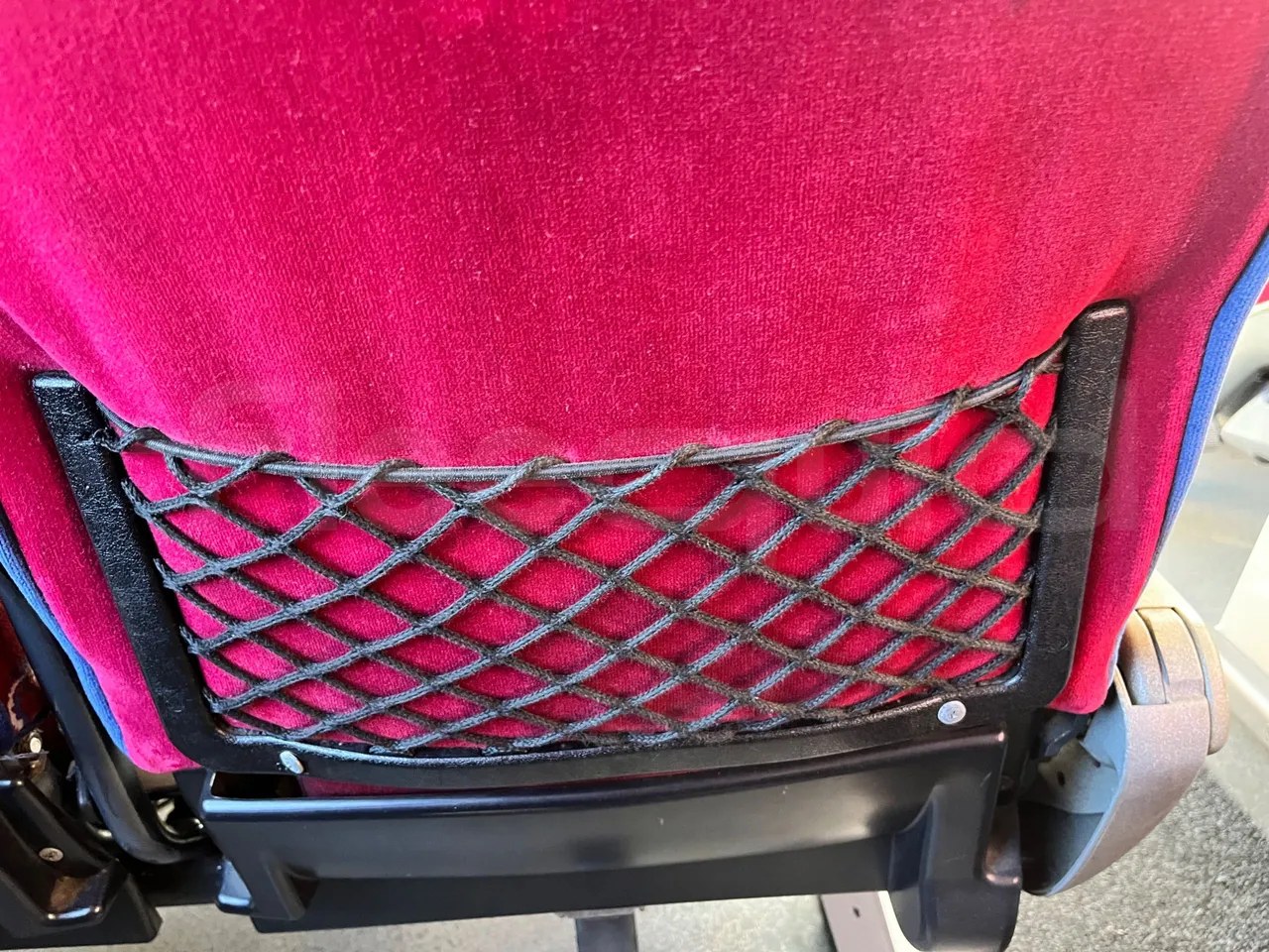 Volvo Barbi Genesis HDHV - Euro3 - 309kW - 13.810mt - mesh detail photo