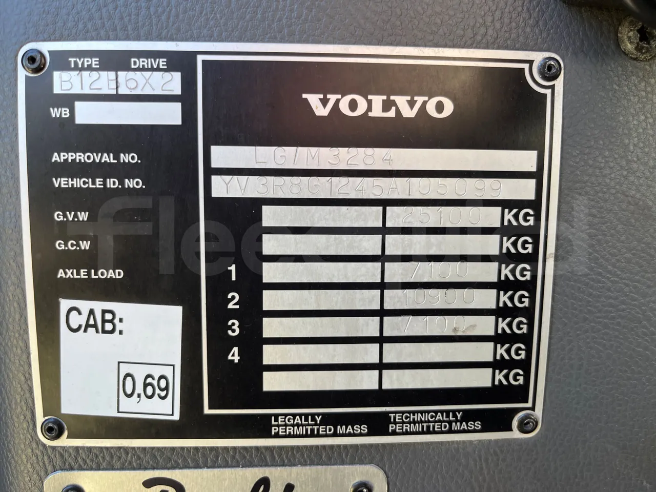 Volvo Barbi Genesis HDHV - Euro3 - 309kW - 13.810mt - vehicle plate photo