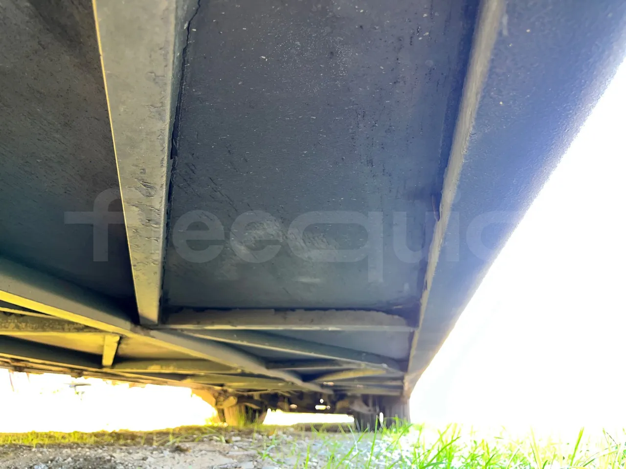 Volvo Barbi Genesis HDHV - Euro3 - 309kW - 13.810mt - central undercarriage photo