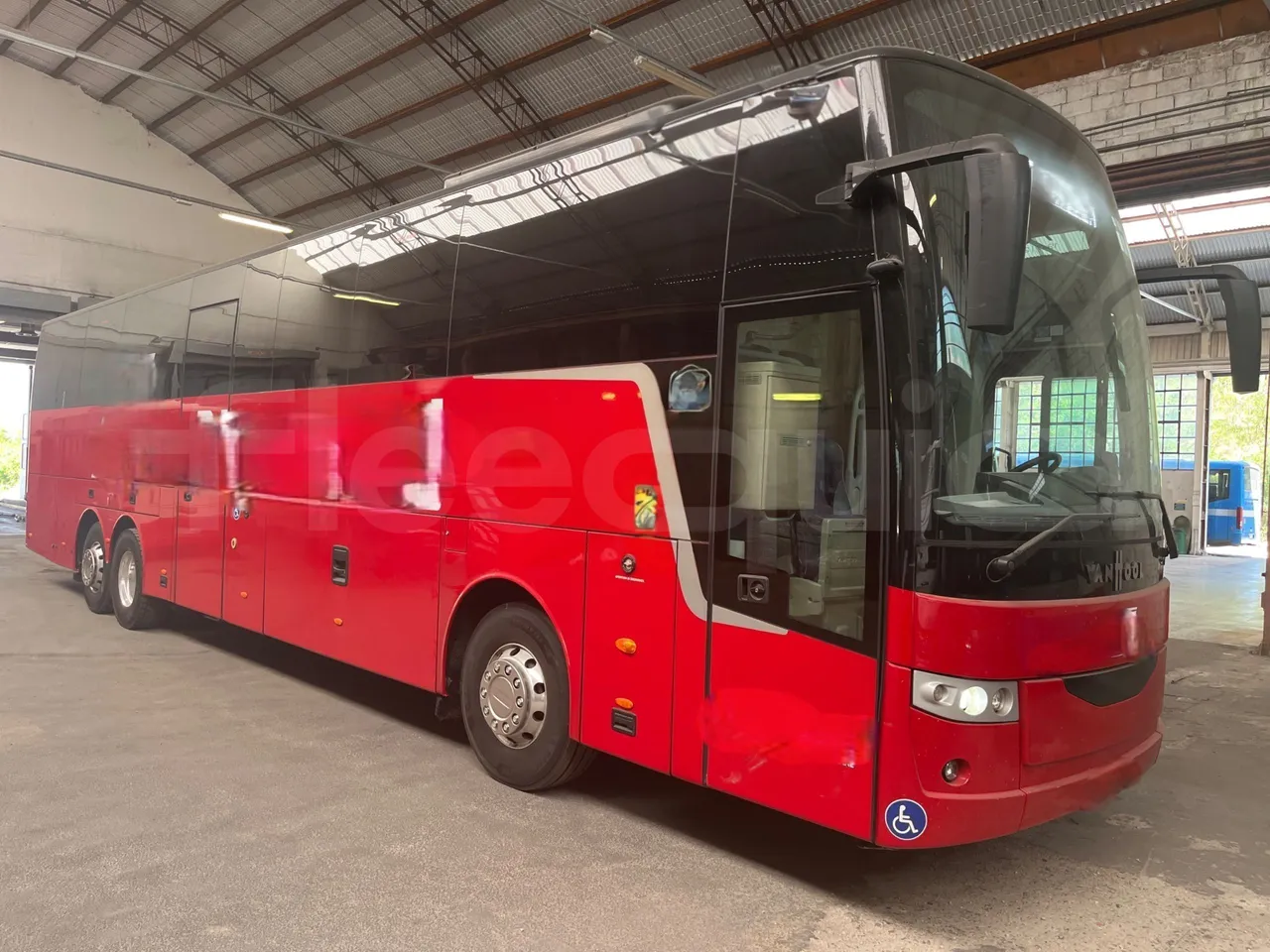 Van Hool EX17 - Base cover photo