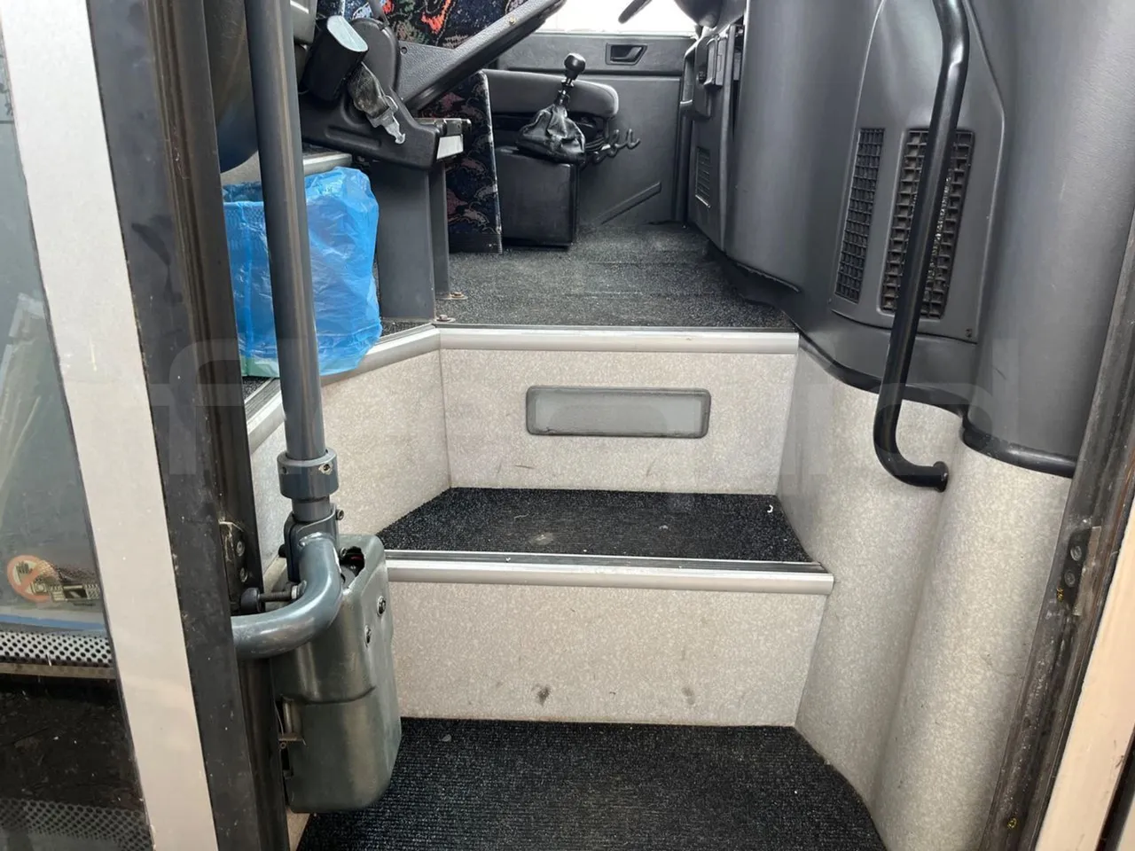 Volvo Barbi Genesis B12-60 38 - EUR2 - 279kW - 12m - front door 3 open