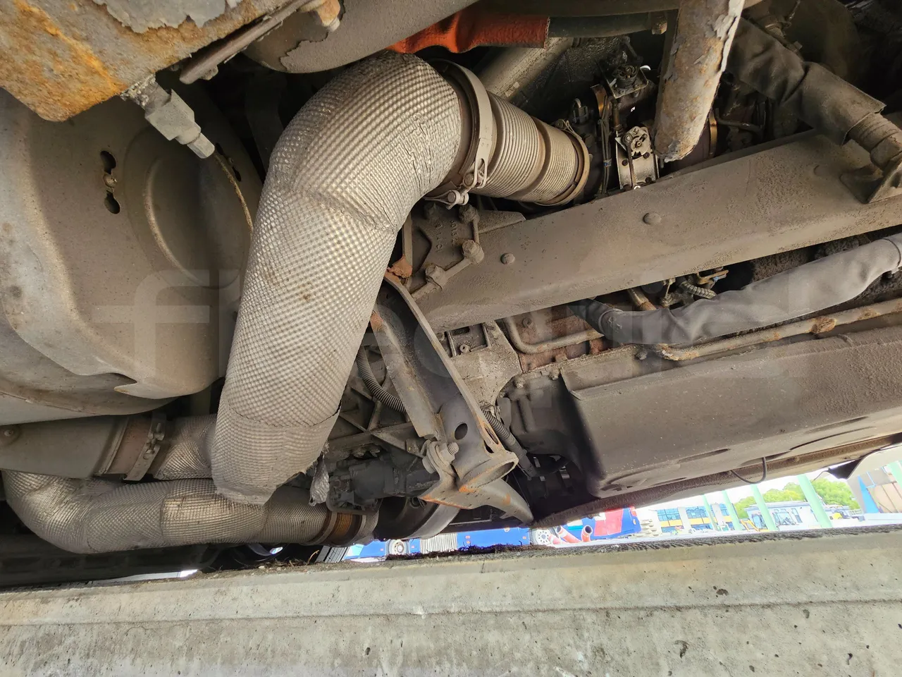Vdl Futura FDD2-141/510-EUR6 - 375kW - 14.145m - gearbox photo