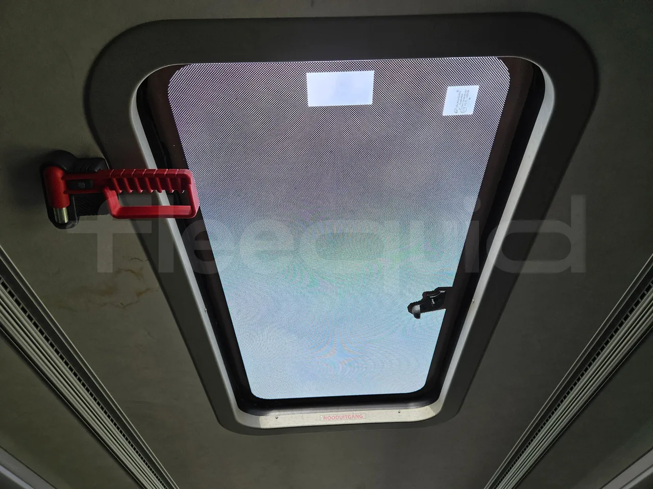 Vdl Futura FDD2-141/510-EUR6 - 375kW - 14.145m - roof hatch 1
