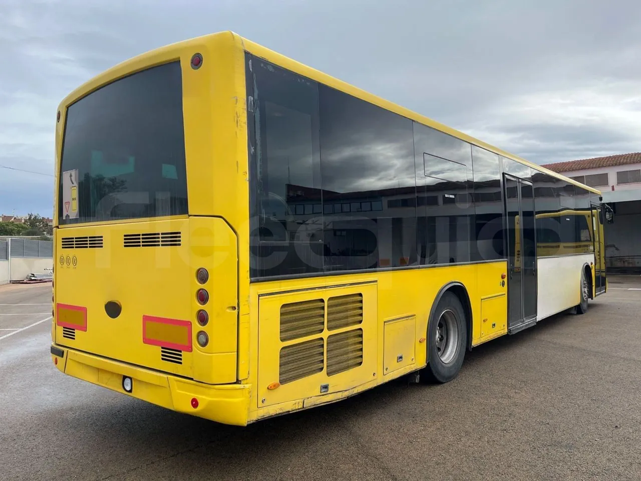 Mercedes-Benz OC500LE 1830H - EUR4 - 220kW -13.200m - luggage rack photo