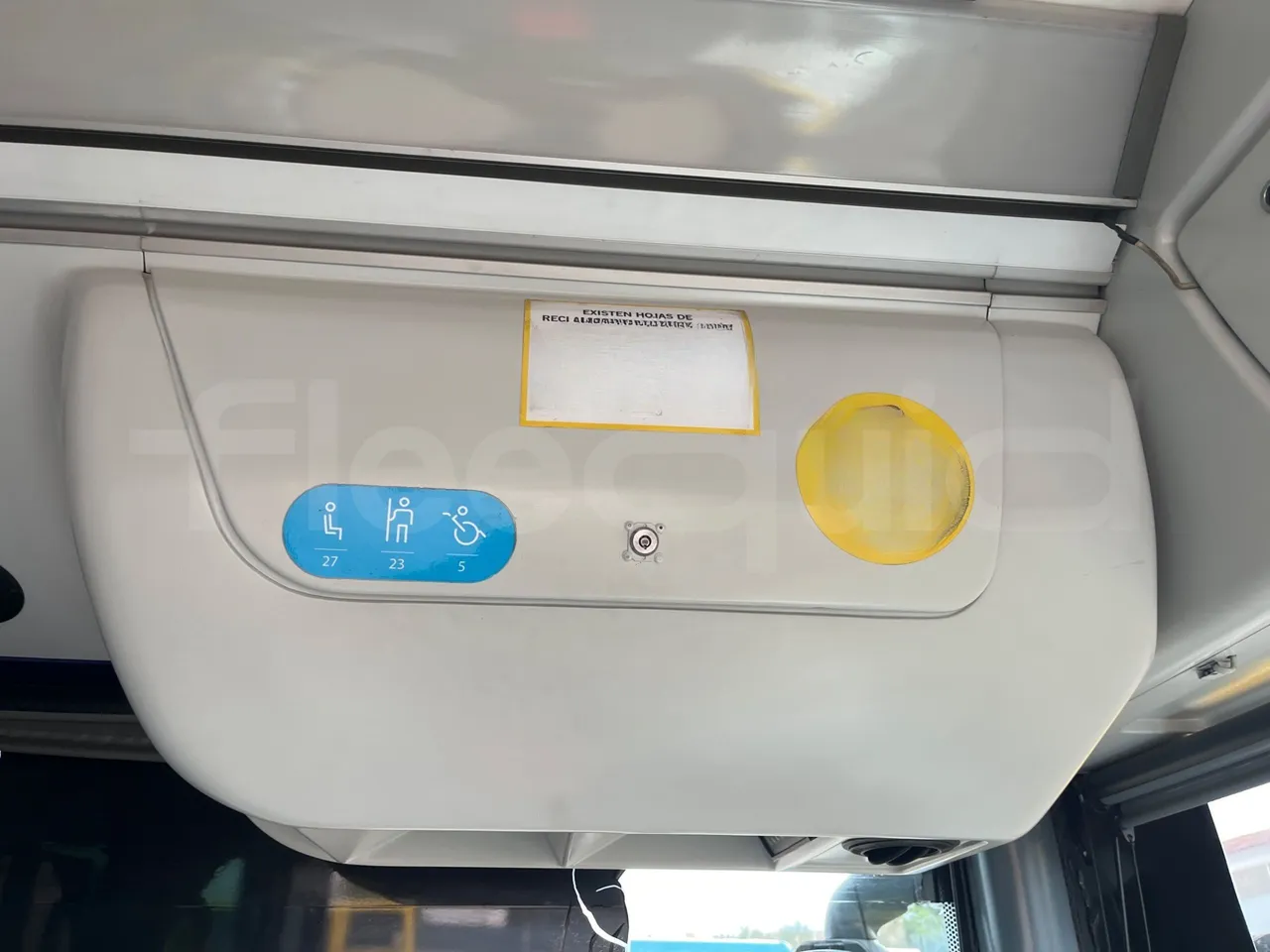 Mercedes-Benz OC500LE 1830H - EUR4 - 220kW -13.200m - seat plate photo