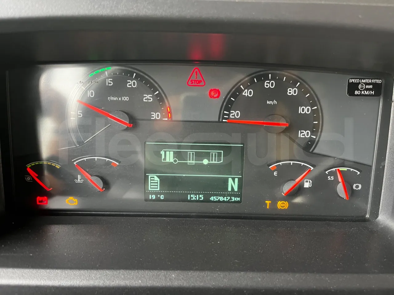 Volvo B4SC 7900  - Euro6 - 177kW - 12.134mt - dashboard lights on