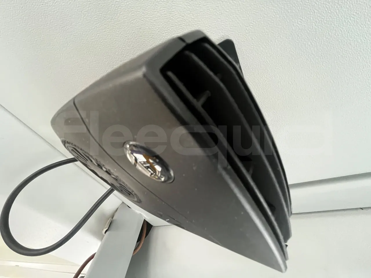 Volvo B4SC 7900  - Euro6 - 177kW - 12.134mt - footrest detail photo