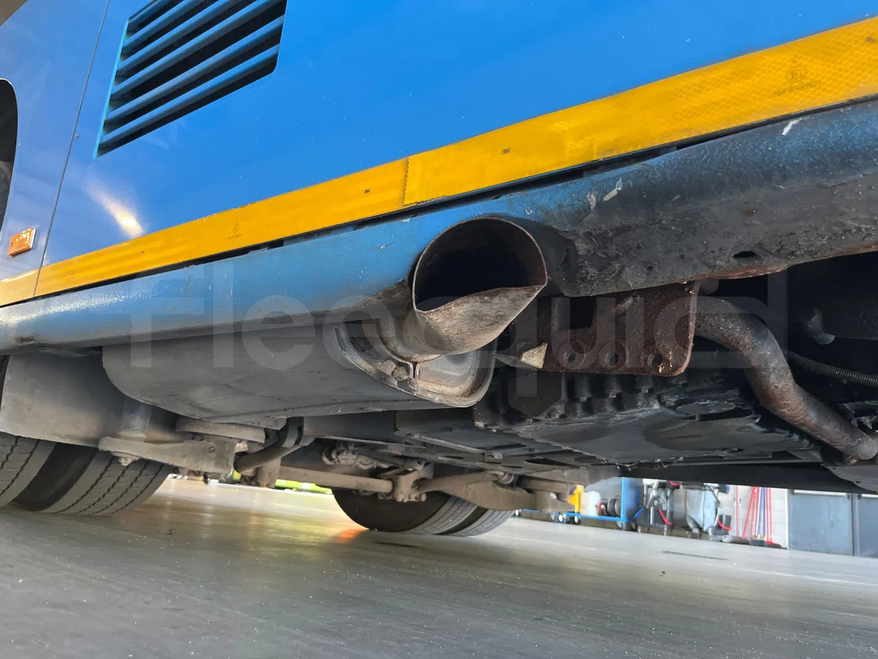 Mercedes-Benz Citaro G O530/Euro 4 - 260 Kw - 17,940 Mt - exhaust photo