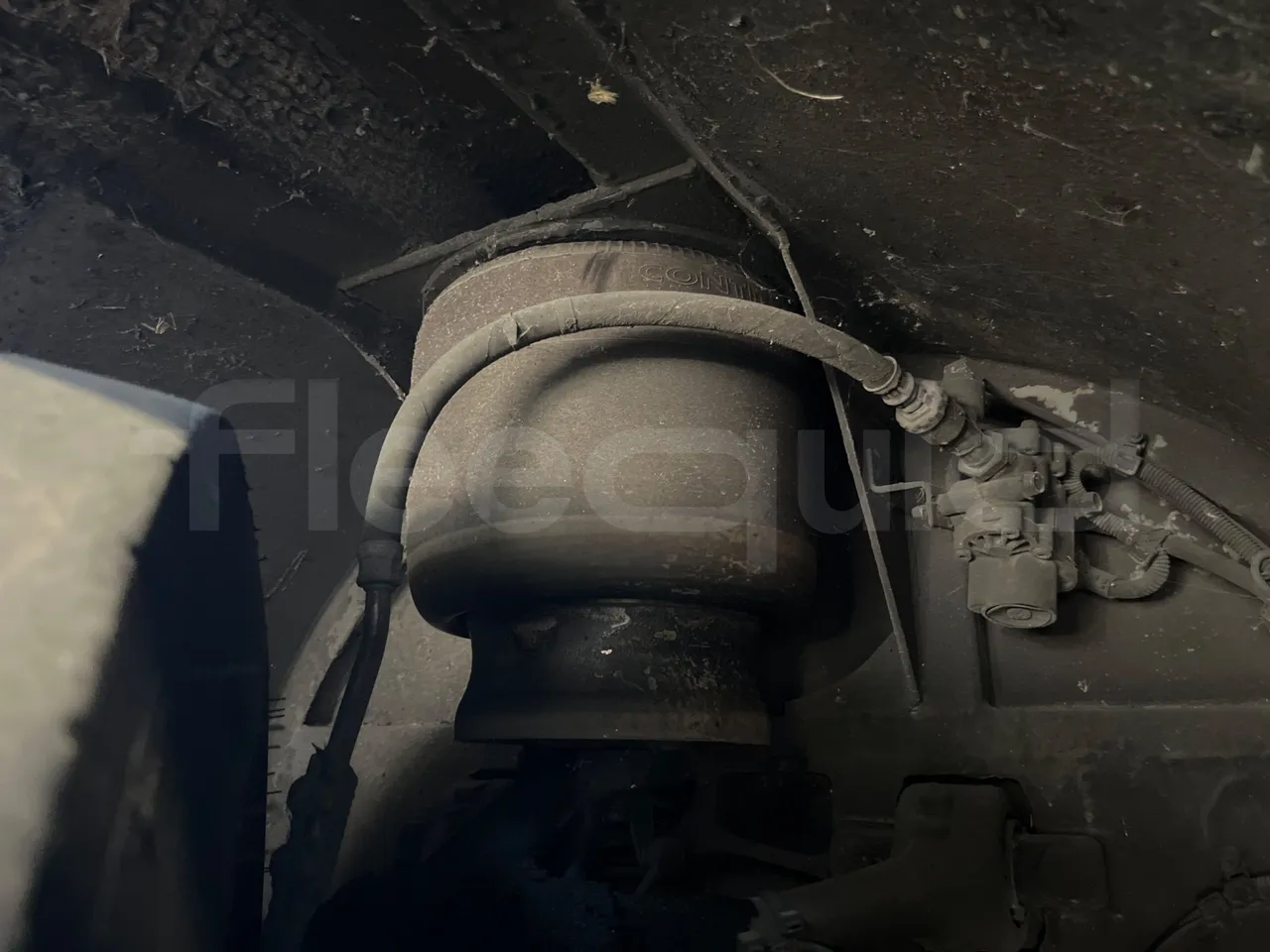 Mercedes-Benz Citaro G O530/Euro 4 - 260 Kw - 17,940 Mt - front air springs right