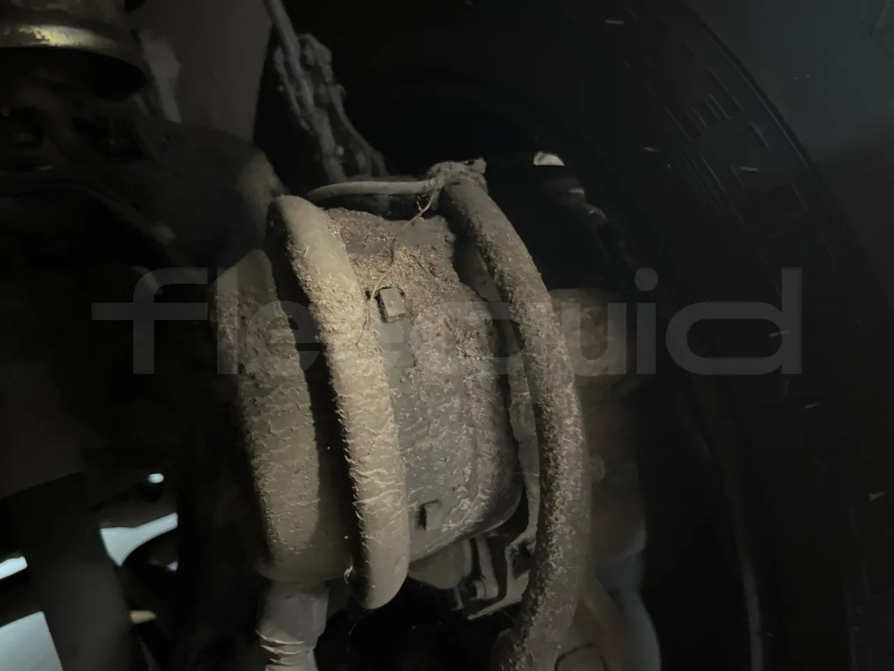 Mercedes-Benz Citaro G O530/Euro 4 - 260 Kw - 17,940 Mt - front brake calipers left