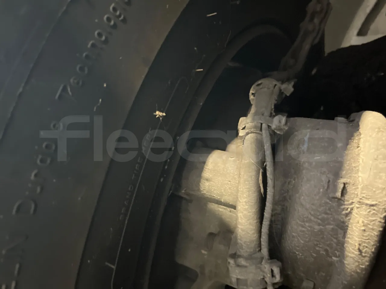 Mercedes-Benz Citaro G O530/Euro 4 - 260 Kw - 17,940 Mt - front brake calipers right