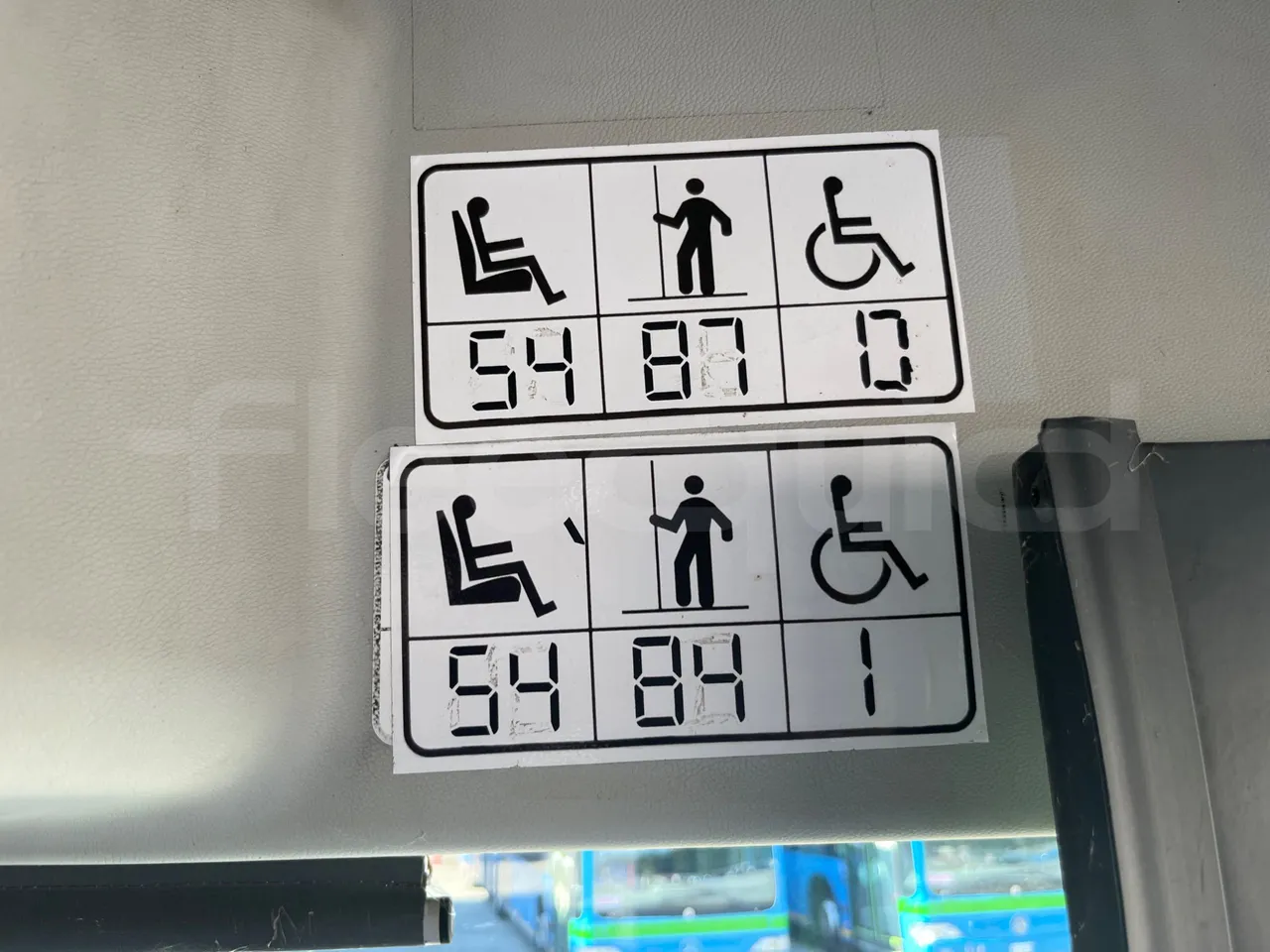 Mercedes-Benz Citaro G O530/Euro 4 - 260 Kw - 17,940 Mt - seat plate photo