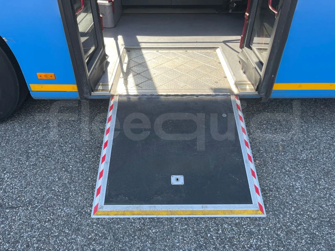 Mercedes-Benz Citaro G O530/Euro 4 - 260 Kw - 17,940 Mt - platform open photo