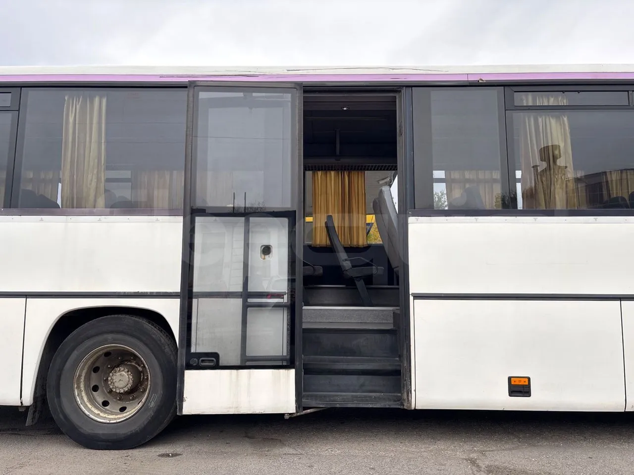 Mercedes-Benz Integro O550 447 N - EUR2 - 184kW - 12m - front door 2 open