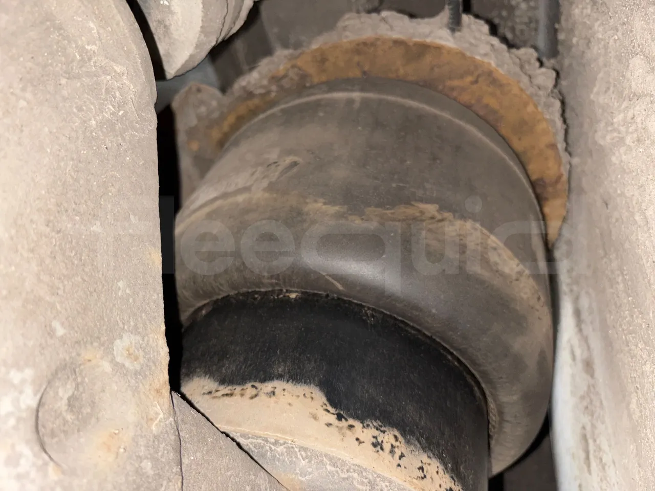 Mercedes-Benz Integro O550 447 N - EUR2 - 184kW - 12m - axel 2 air springs 1 left