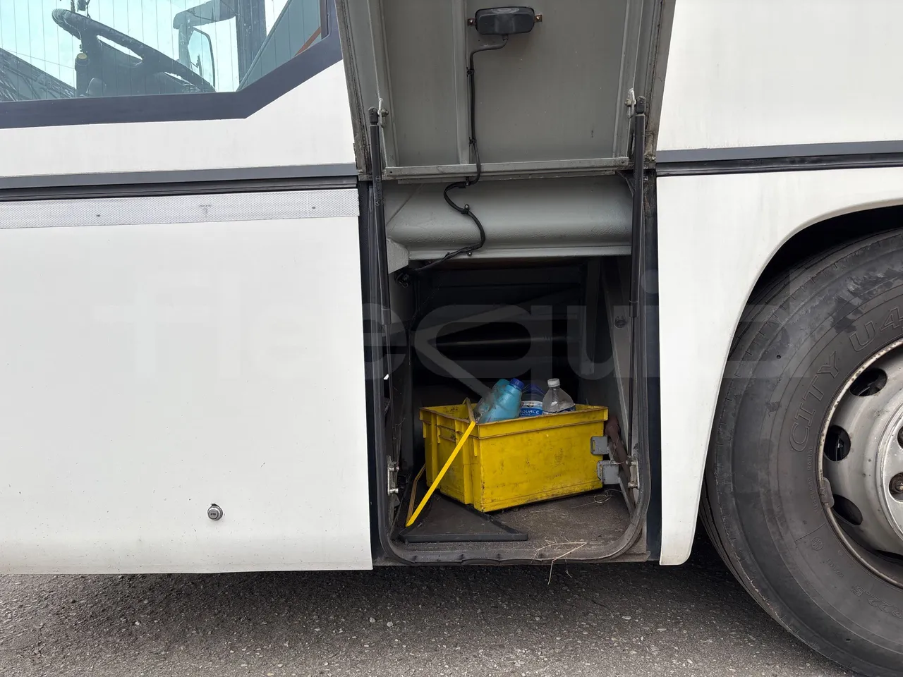 Mercedes-Benz Integro O550 447 N - EUR2 - 184kW - 12m - external compartments photo