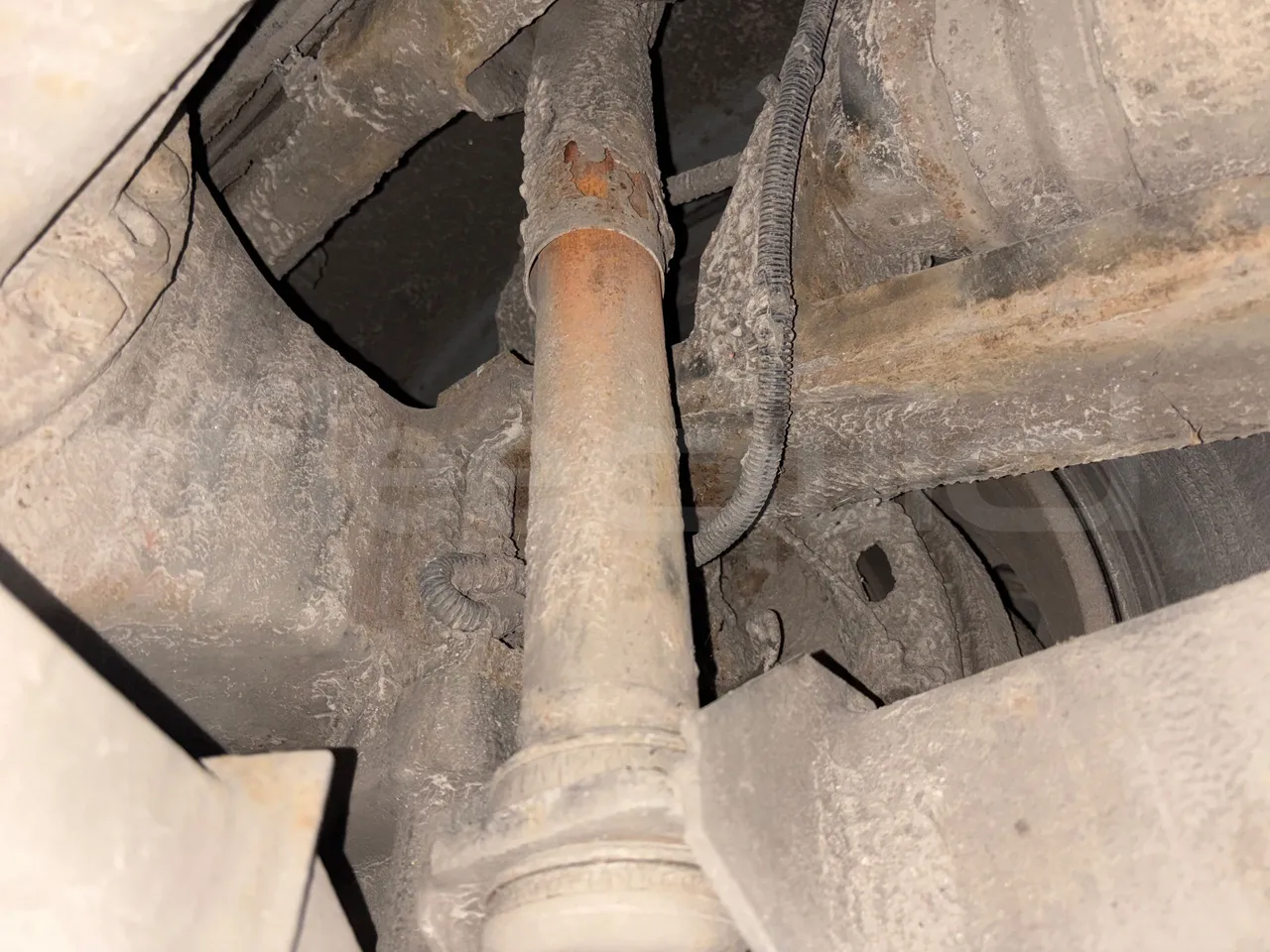 Mercedes-Benz Integro O550 447 N - EUR2 - 184kW - 12m - axle 2 shock absorbers 1 right