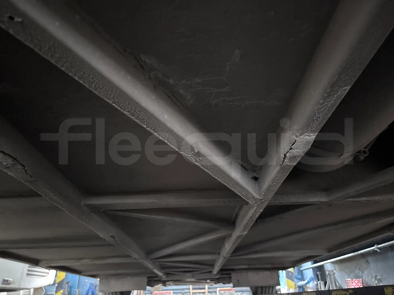 Mercedes-Benz Integro O550 447 N - EUR2 - 184kW - 12m - central undercarriage photo