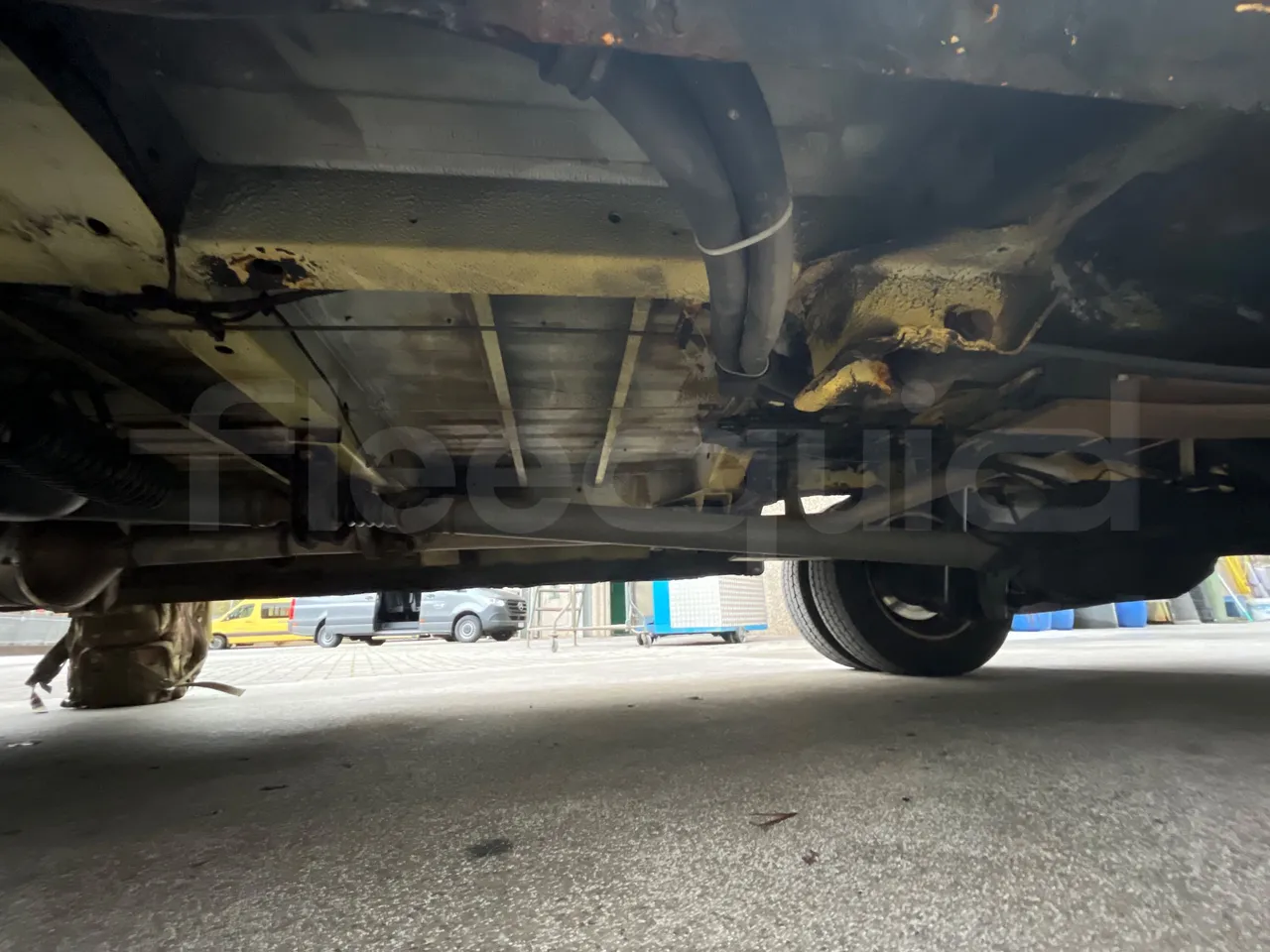 Mercedes-Benz Sprinter AGMB 413CDI - Euro 3 - 95 kW - 6.595 mt - driveshaft photo