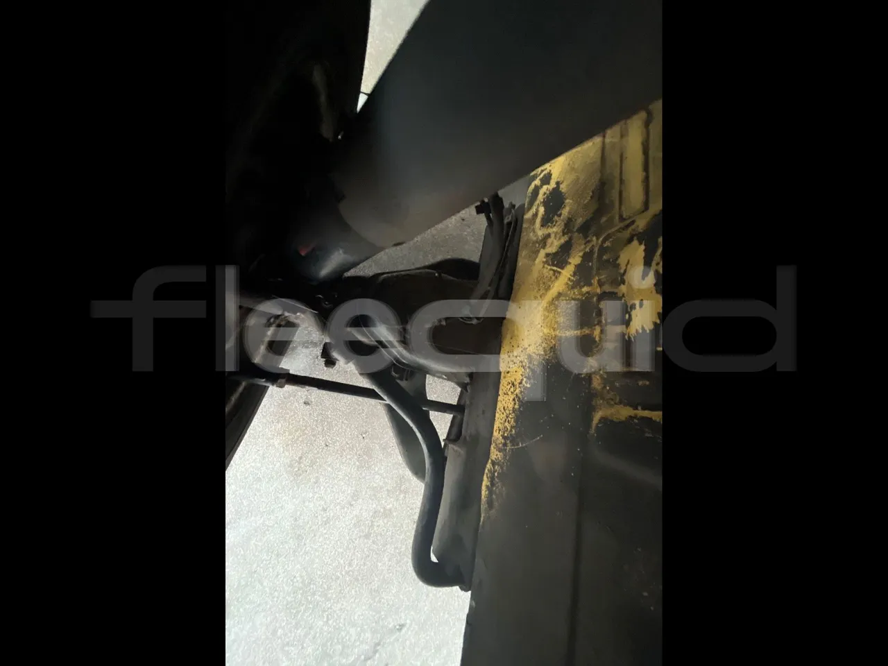 Mercedes-Benz Sprinter AGMB 413CDI - Euro 3 - 95 kW - 6.595 mt - front shock absorbers right