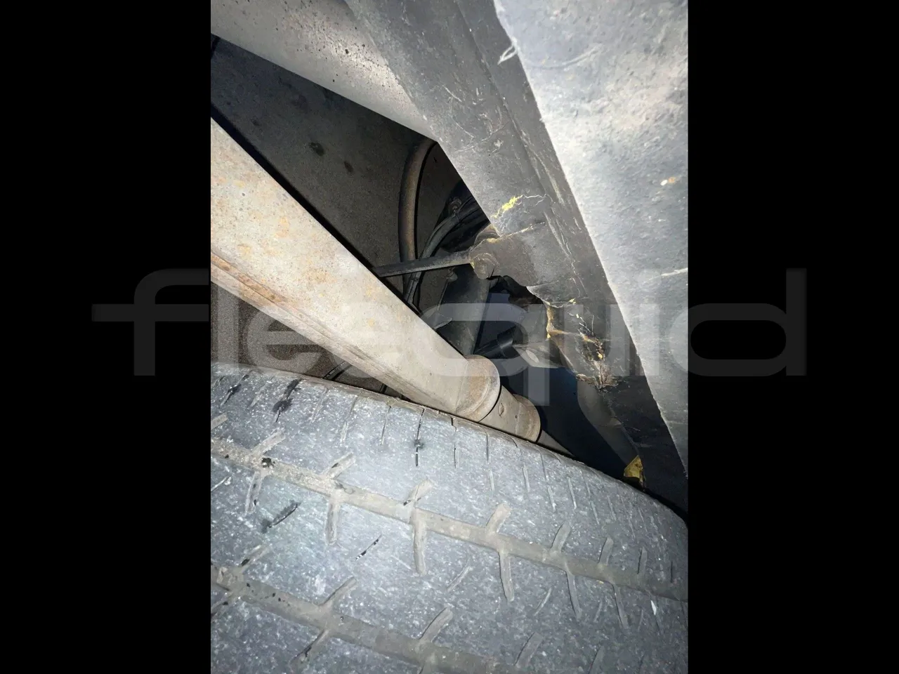 Mercedes-Benz Sprinter AGMB 413CDI - Euro 3 - 95 kW - 6.595 mt - axle 2 shock absorbers 2 left