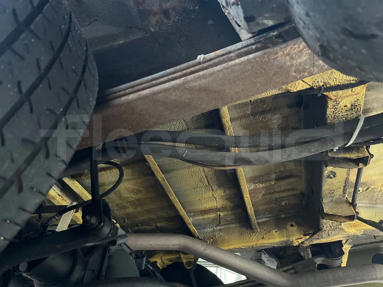 Mercedes-Benz Sprinter AGMB 413CDI - Euro 3 - 95 kW - 6.595 mt - axle 2 shock absorbers 1 right