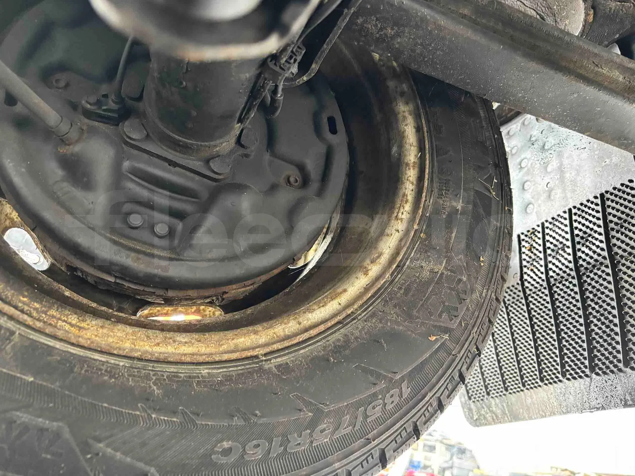 Ford Transit FCDYDOFA - Euro3 - 92kW - 6.374mt - axle 2 discs right