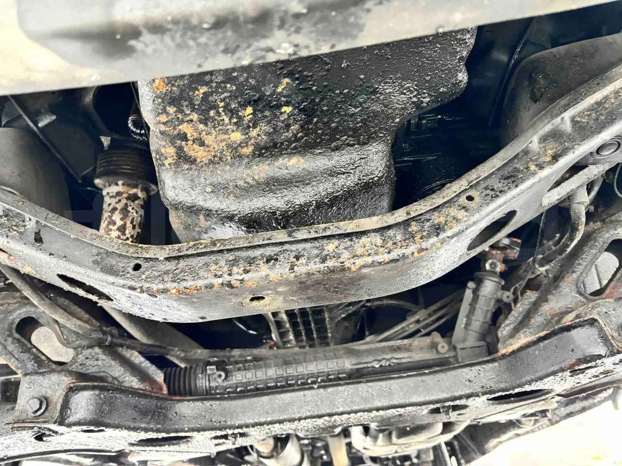 Ford Transit FCDYDOFA - Euro3 - 92kW - 6.374mt - engine without protection