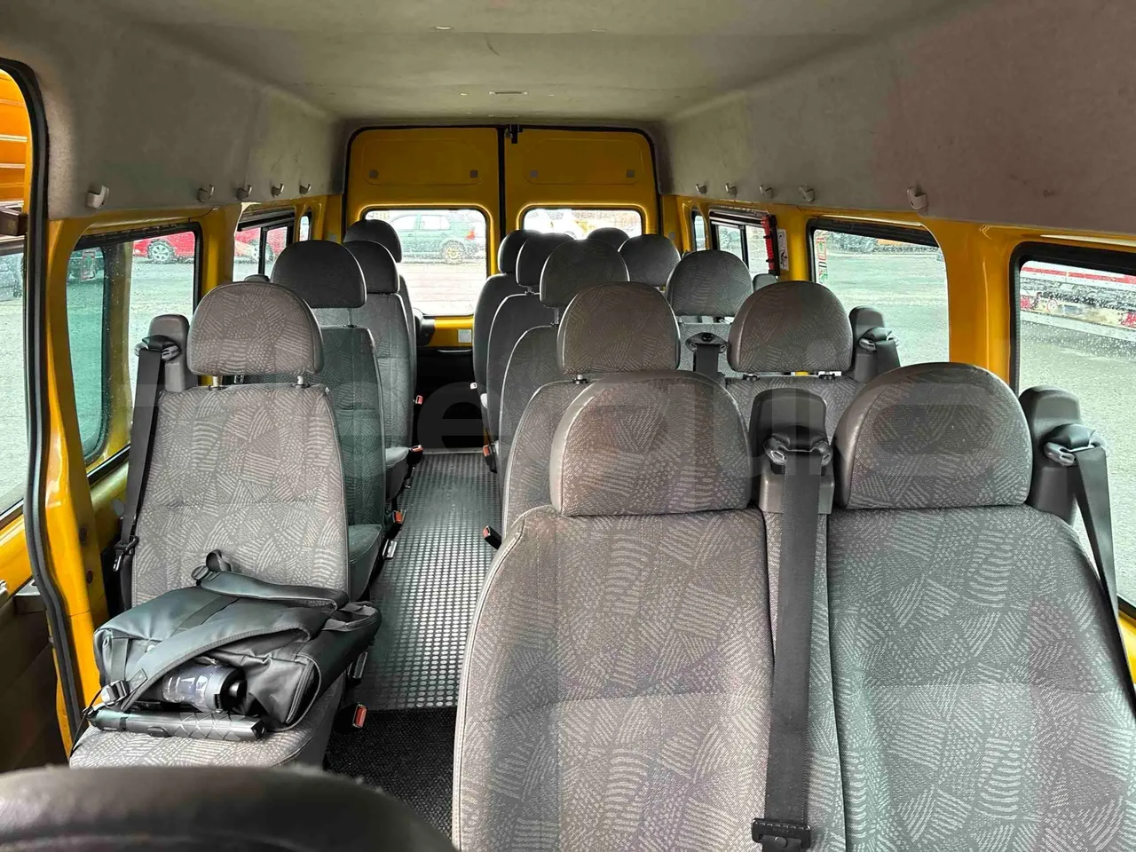 Ford Transit FCDYDOFA - Euro3 - 92kW - 6.374mt - interior reverse seats driver height