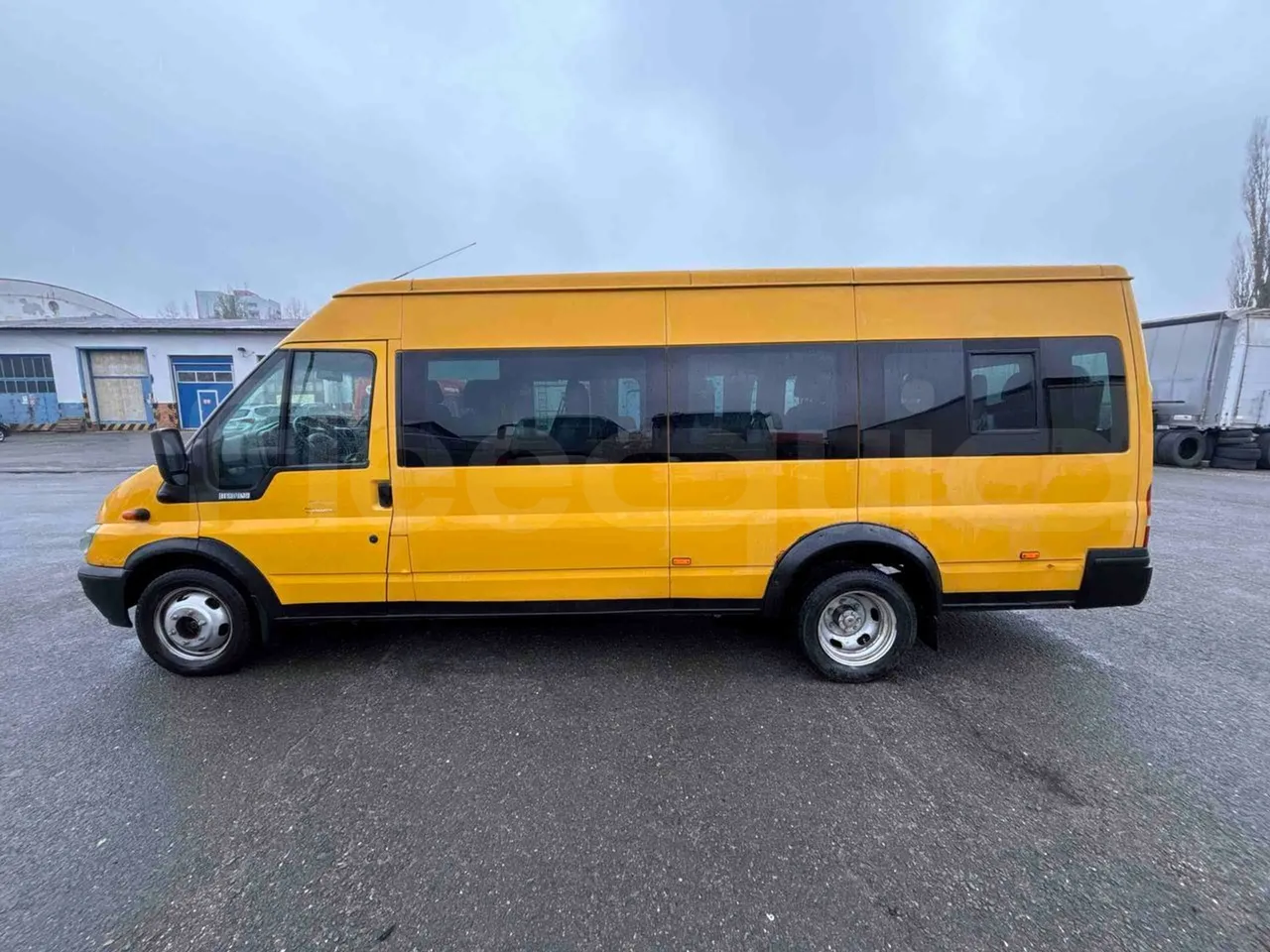 Ford Transit FCDYDOFA - Euro3 - 92kW - 6.374mt - left side photo