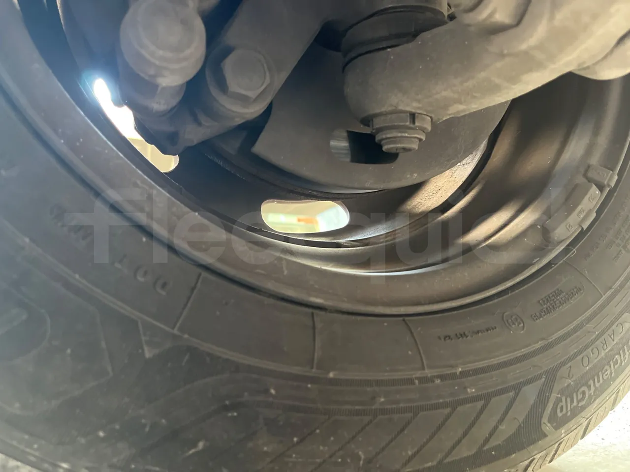 Iveco Daily 50C14N - EUR6 - 100kW - 7.729m - front discs left