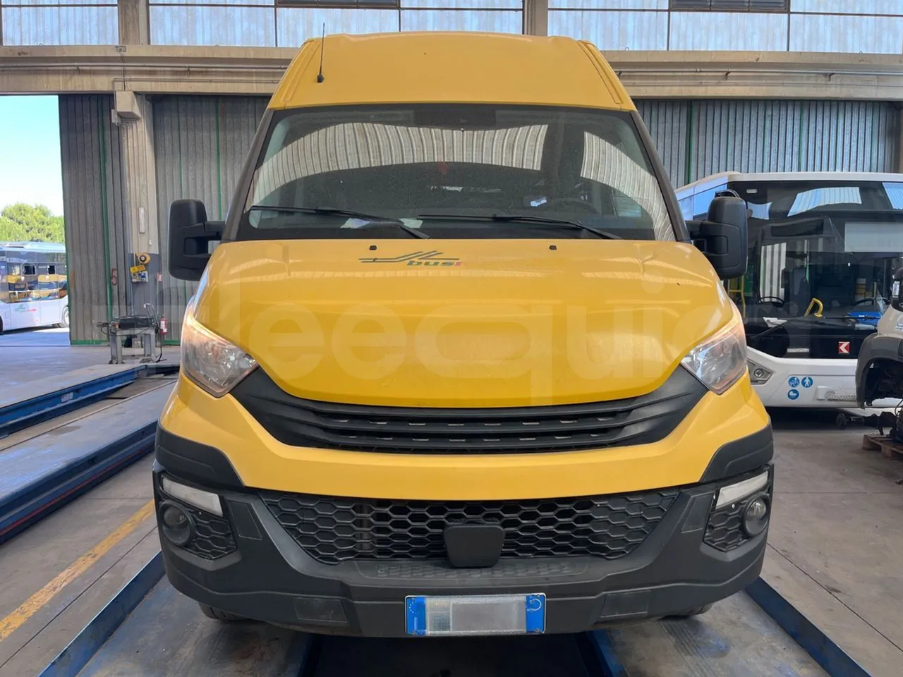 Iveco Daily 50C14N - EUR6 - 100kW - 7.729m - front photo