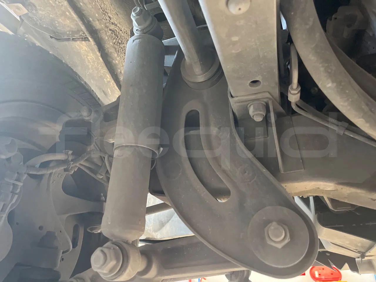 Iveco Daily 50C14N - EUR6 - 100kW - 7.729m - front shock absorbers left