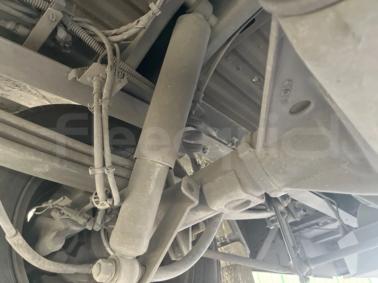 Iveco Daily 50C14N - EUR6 - 100kW - 7.729m - axle 2 shock absorbers 1 right