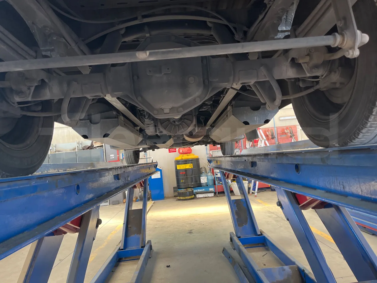 Iveco Daily 50C14N - EUR6 - 100kW - 7.729m - axle 3 central
