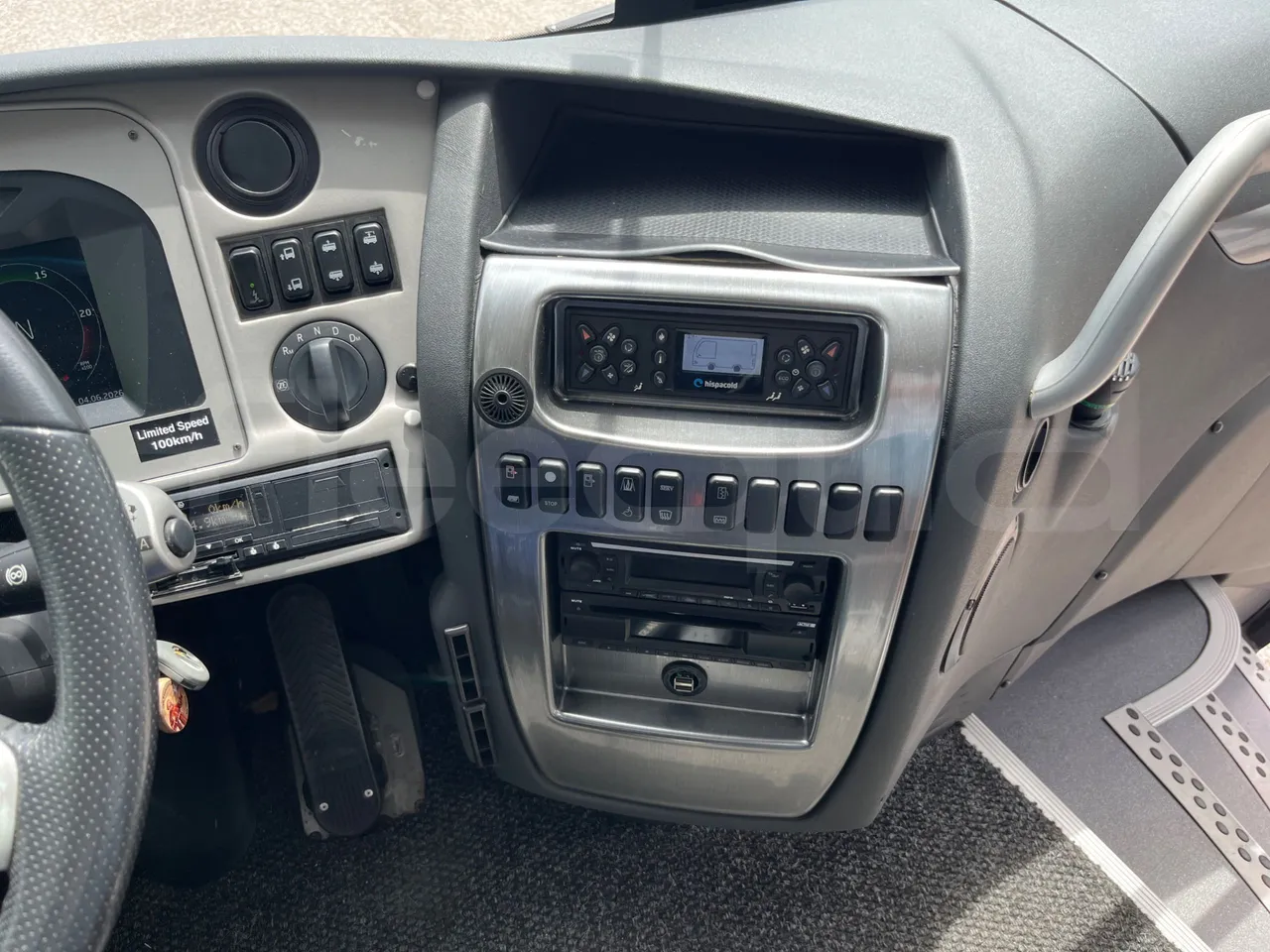 Irizar Daf - onboard devices 1