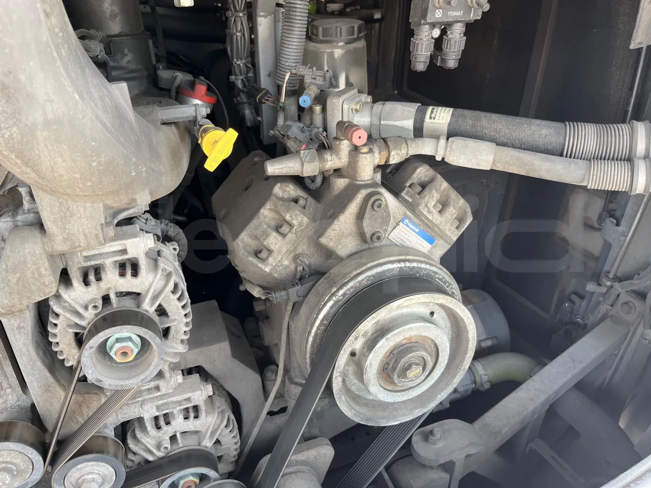 Irizar Daf - air conditioning compressor