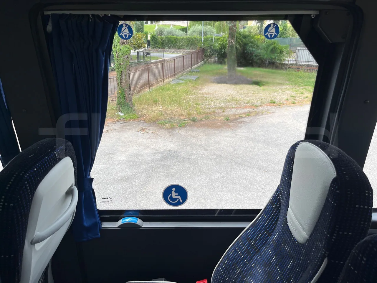 Irizar Daf - folding seat photo