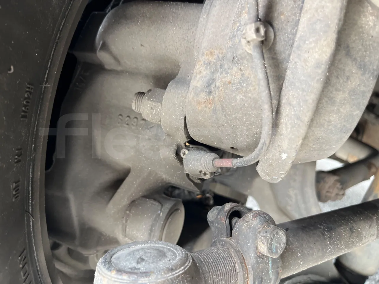 Irizar Daf - front brake calipers right