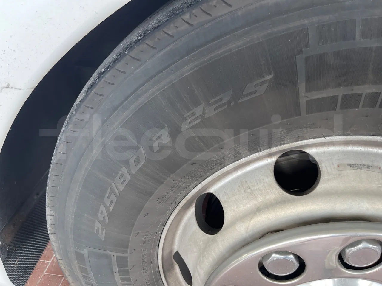 Irizar Daf - front left tire measurements