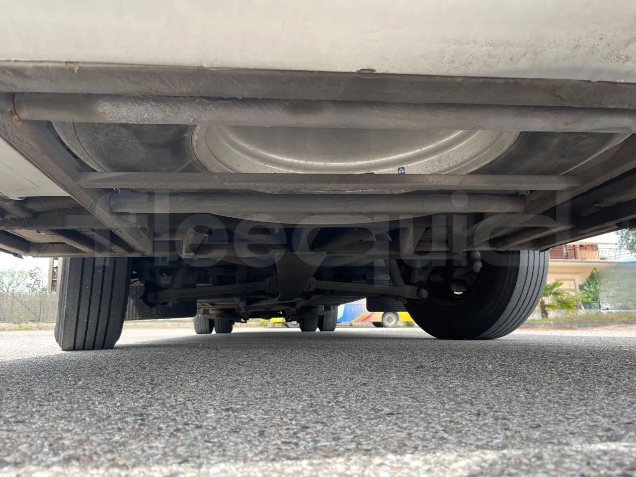 Irizar Daf - front undercarriage from front